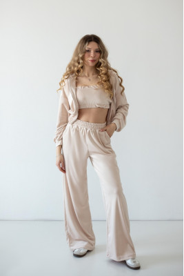 Костюм жіночий